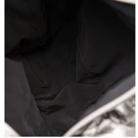 🌺CHANEL🌺 Metallic Unlimited Shoulder Bowler Bag - Picture 4 of 6